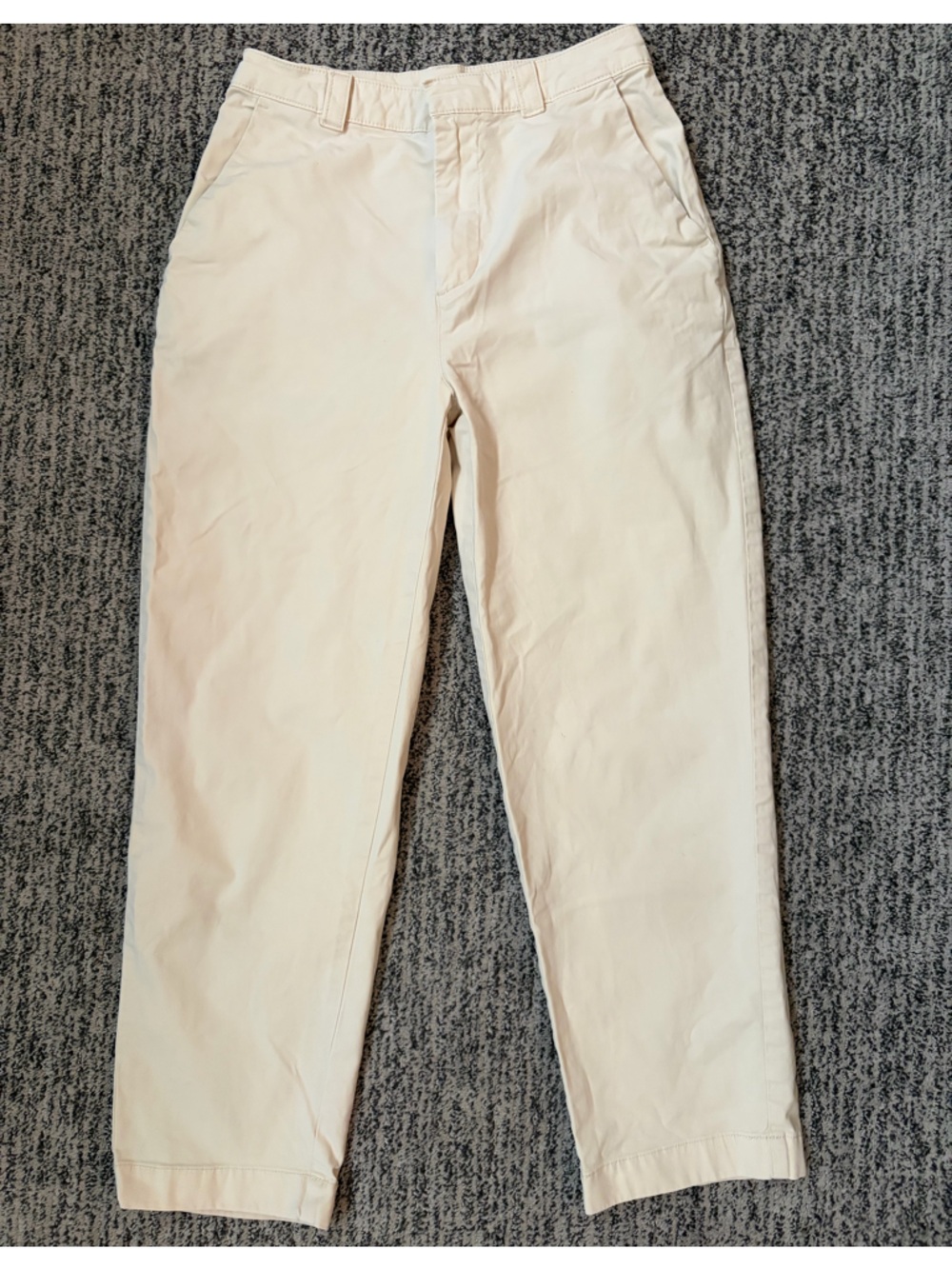 GAP Straight Leg Pants in Light Cream